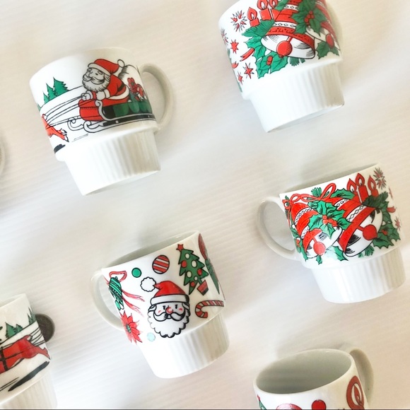 SOLD**Vintage Mid Century 50s 60s Christmas Stacking Cups Mugs Set of 8 - Picture 3 of 16